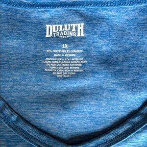 Lot of 2 Duluth Trading Co Armachillo Vneck tees